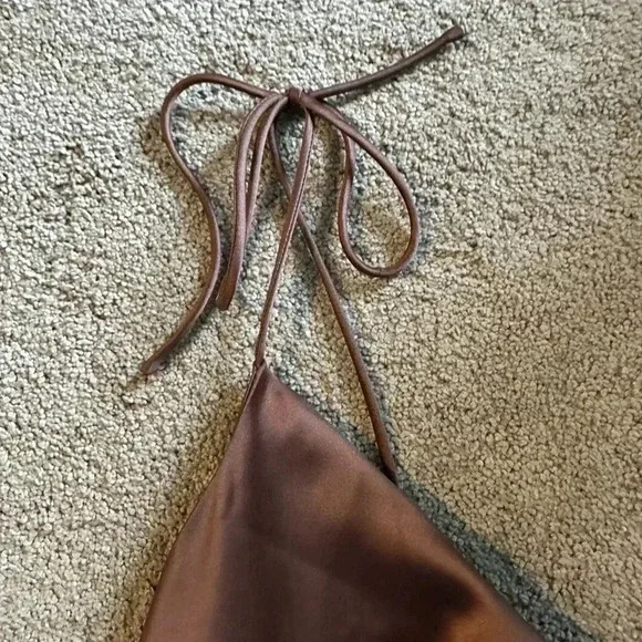 WHITE FOX MINI DRESS - Picture 6 of 8